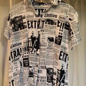 Newspaper Print Short-Sleeve Shirt - Black & White